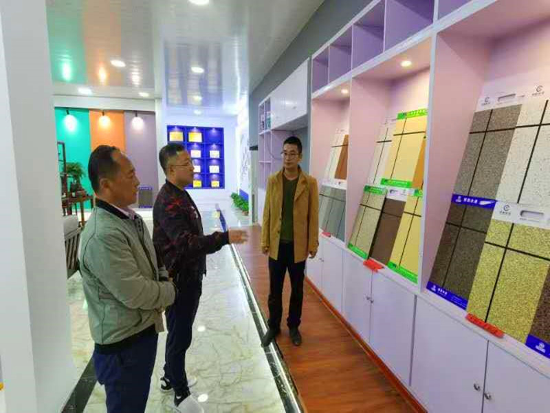 金九银十,山东新佳涂料热烈欢迎客户来公司考察